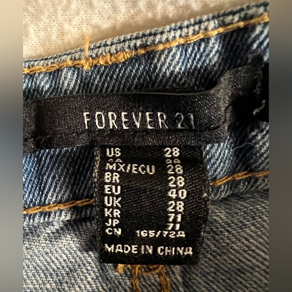 Forever 21 shorts - Picture 5 of 5